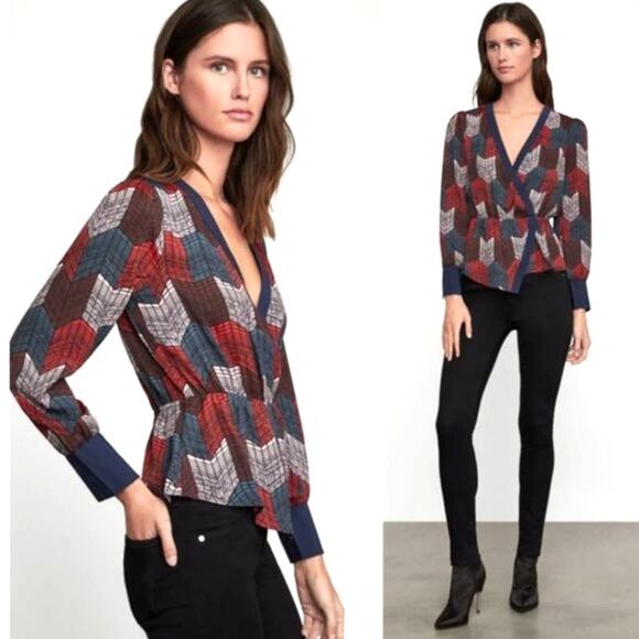 New BCBGMaxAzria XS Silky Wrap Peplum Blouse Top Geo Chevron Print Red Teal L/S - Picture 3 of 13